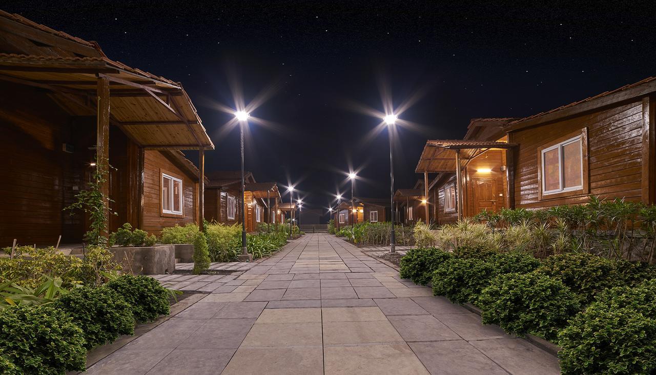 Hotel Sunnys World Pune Zewnętrze zdjęcie