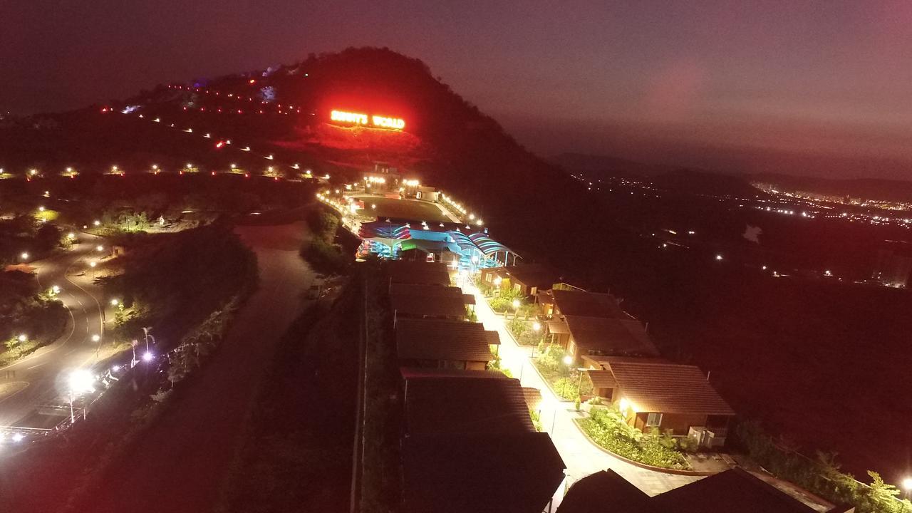Hotel Sunnys World Pune Zewnętrze zdjęcie
