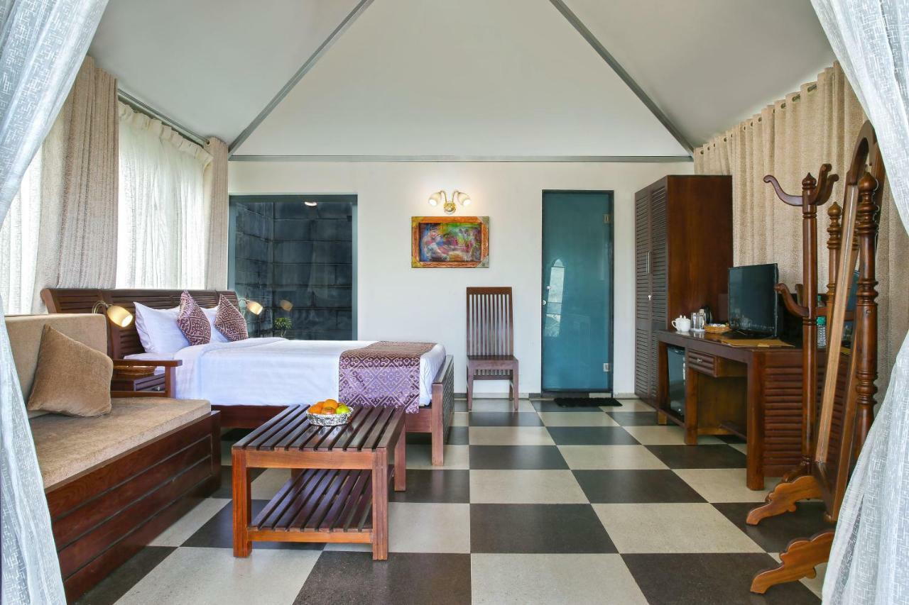 Hotel Sunnys World Pune Zewnętrze zdjęcie