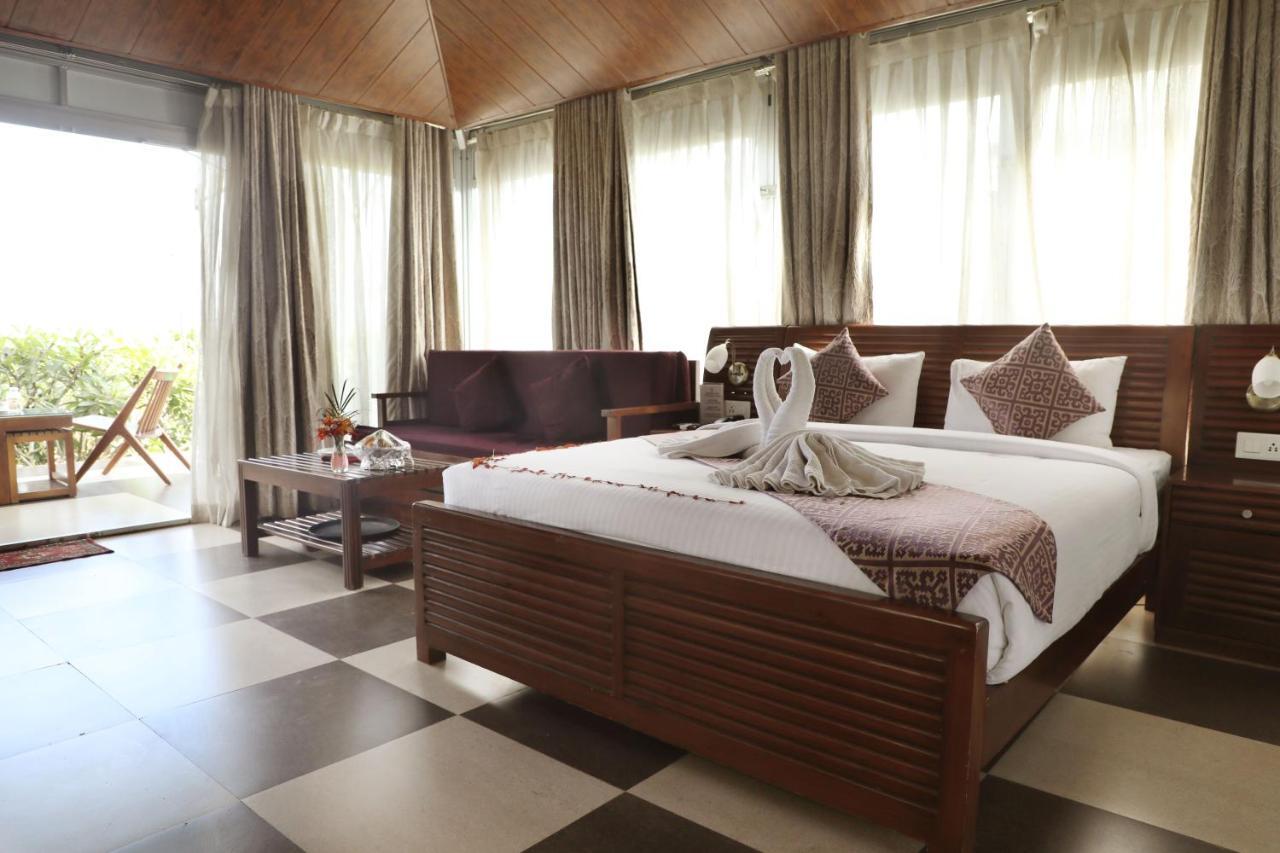 Hotel Sunnys World Pune Zewnętrze zdjęcie
